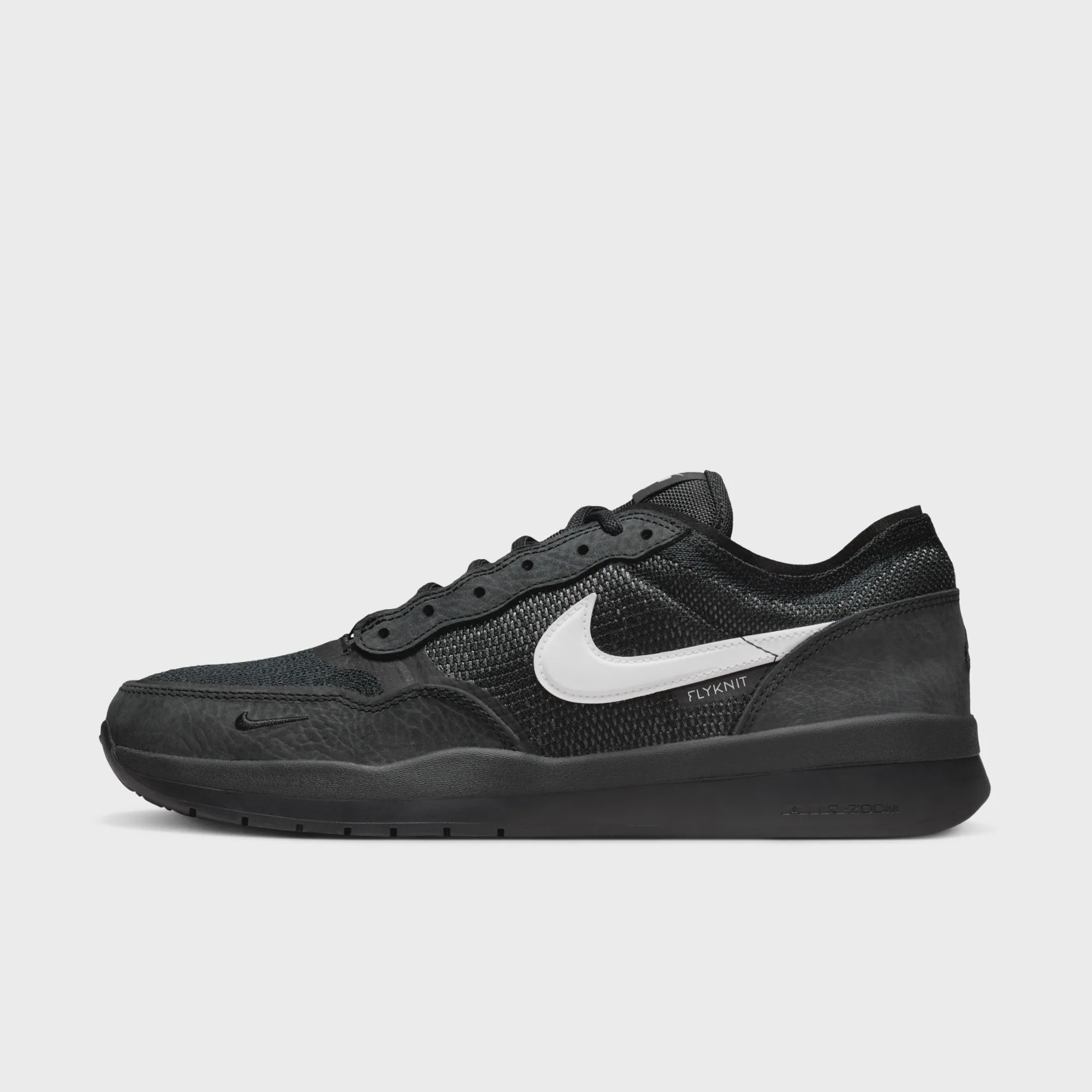 Nike SB PS8 Shoe - Black/Black/White