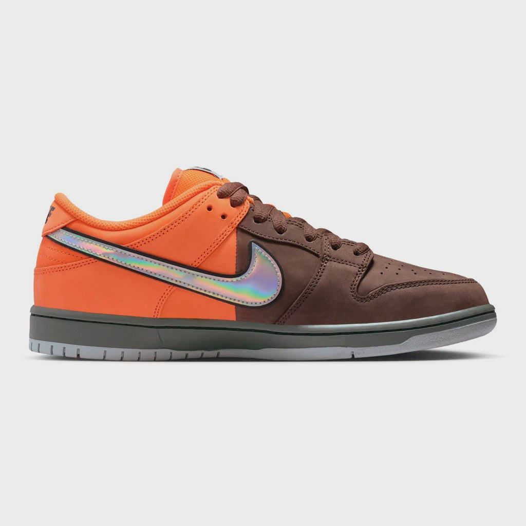 Nike SB Dunk Low Pro Shoe - Safety Orange/Wolf Grey/Baroque Brown