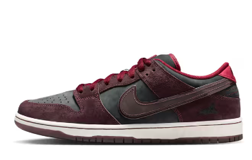 Nike SB Dunk Low Pro QS Shoe - Mahogany/Dark Beetroot/Team Red/Sail (Riot)