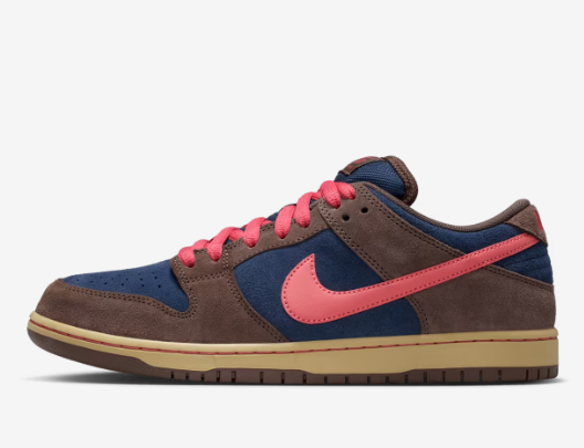 Nike SB Dunk Low Pro Shoe - Baroque Brown/Adobe/Midnight Navy