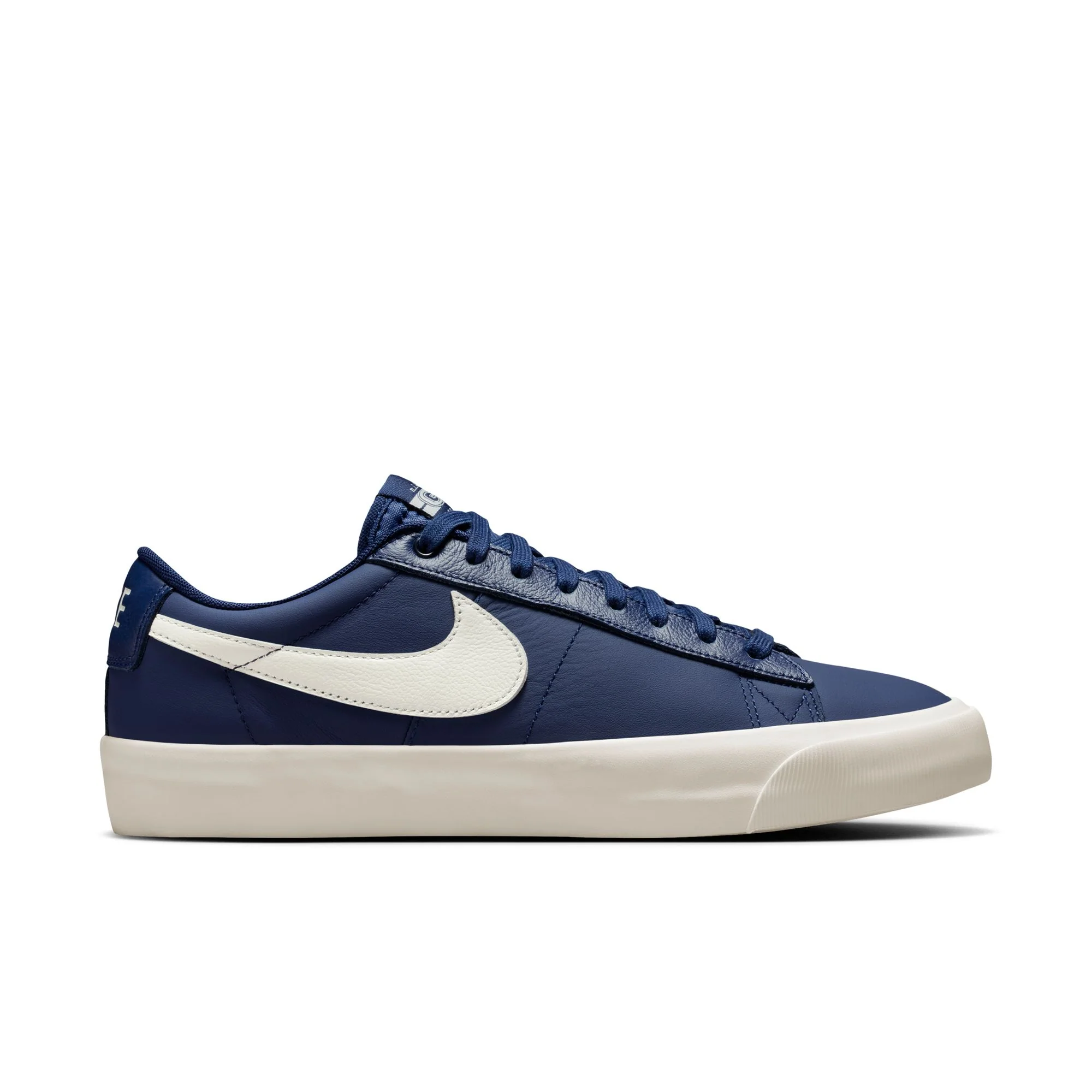 Nike SB Zoom Blazer Low Pro GT Shoe - Blue Void/Sail