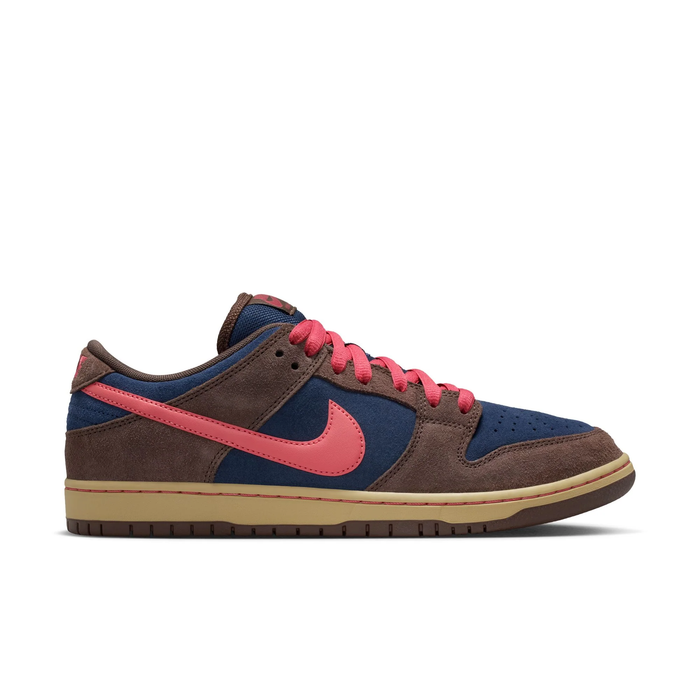Nike SB Dunk Low Pro Shoe - Baroque Brown/Adobe/Midnight Navy